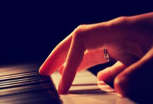 配资门户网好不好:出名的股票软件-外卖大战还没停火 线下折扣烽烟又起！京东、盒马、美团“巷战”折扣超市